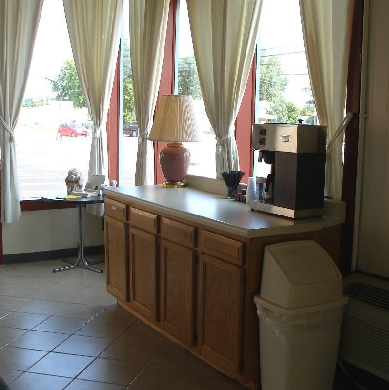 Scottish Inns Mcminnville Інтер'єр фото